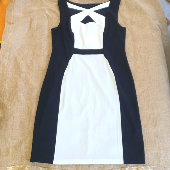 Dresses & Skirts - Size 12 Connected Apparel sleeveless dress